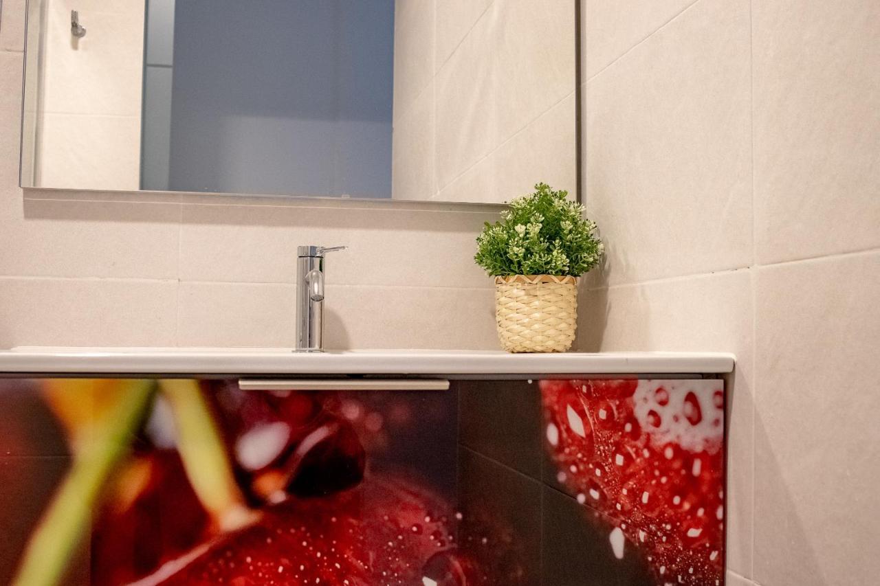 Cruces Metro Rooms Barakaldo Dış mekan fotoğraf